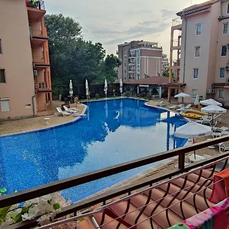 Family Hotel Casa Brava * סאני ביץ'
